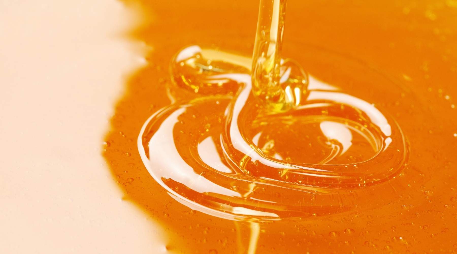 Difference Between Sugar Wax and Hard Wax: Ultimate Guide